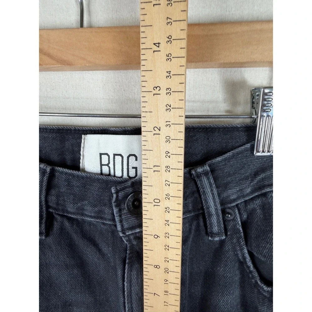 BDG Urban Outfitters Dad Slim Tapered Fit Jeans size 29/30 Black